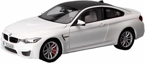 1 18 for BMW M4 F82 Alloy Diecast Car Model Simulation Toy Collection Display Figure Souvenirs Motor Vehicles Toys