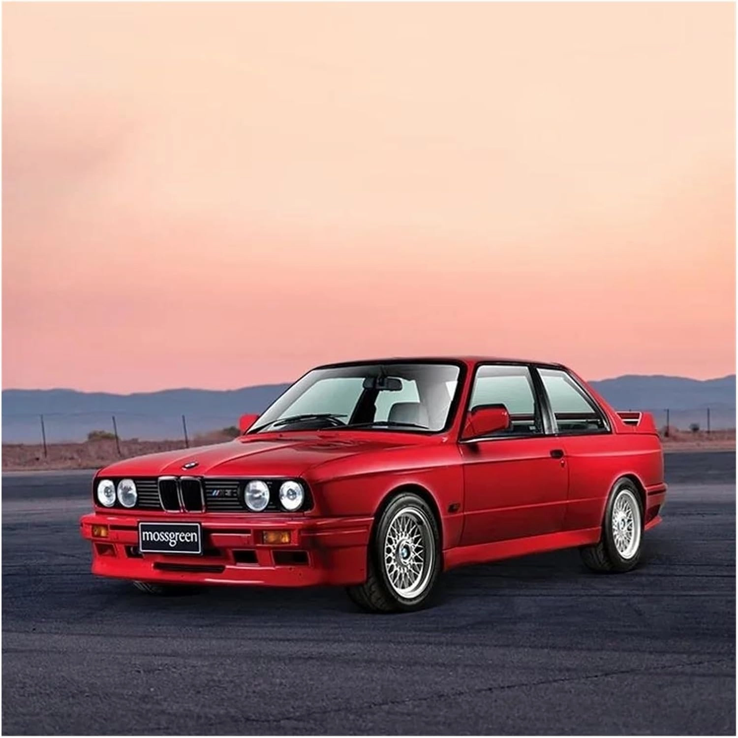1 24 for BMW 1988 M3(E30) Alloy Miniature Diecast Car Model Retro Car Luxury Vehicle Christmas Kids Toys Motor Vehicles Toys(White)