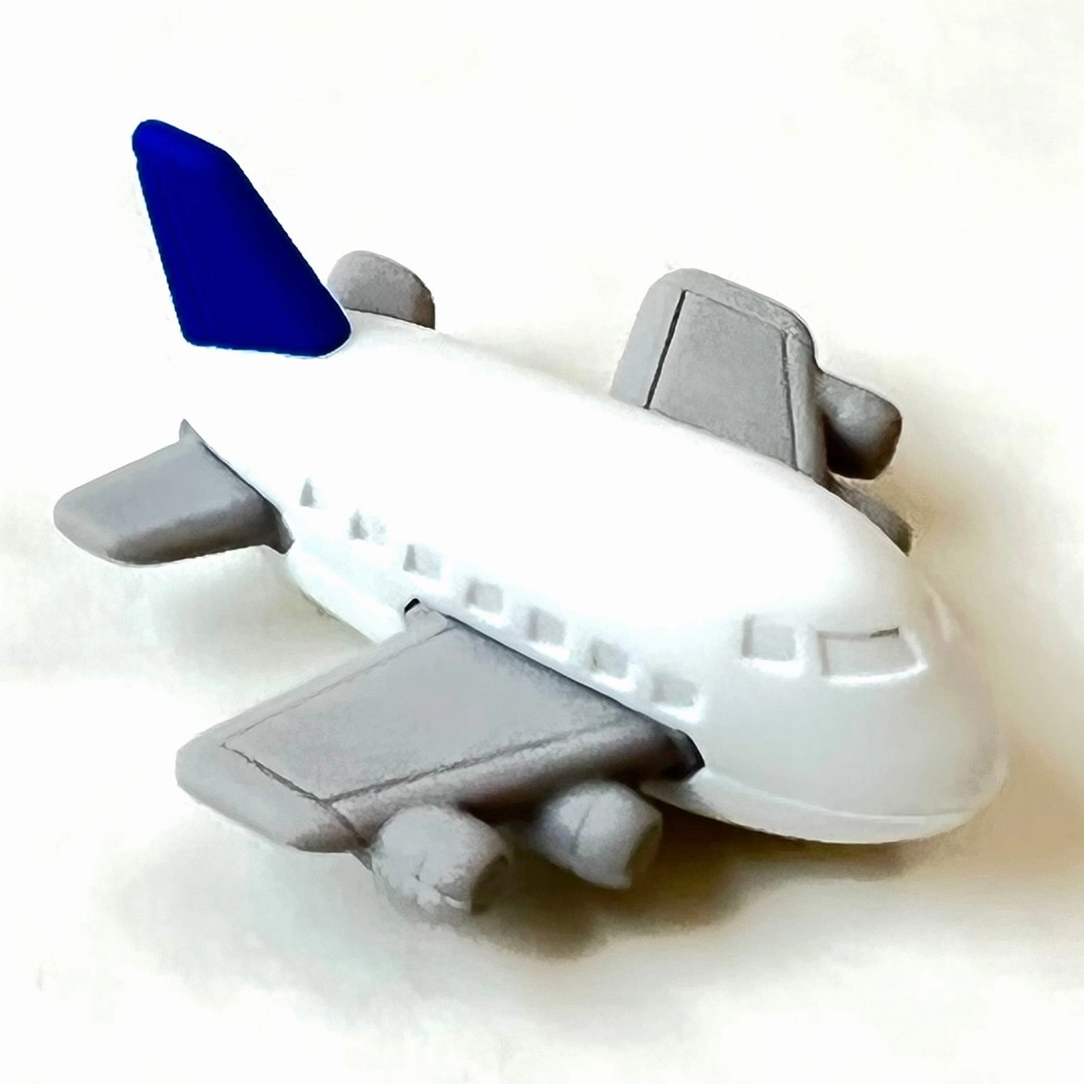 381361 AIRPLANE, HELICOPTER & CRUISE SHIP ERASERS-30