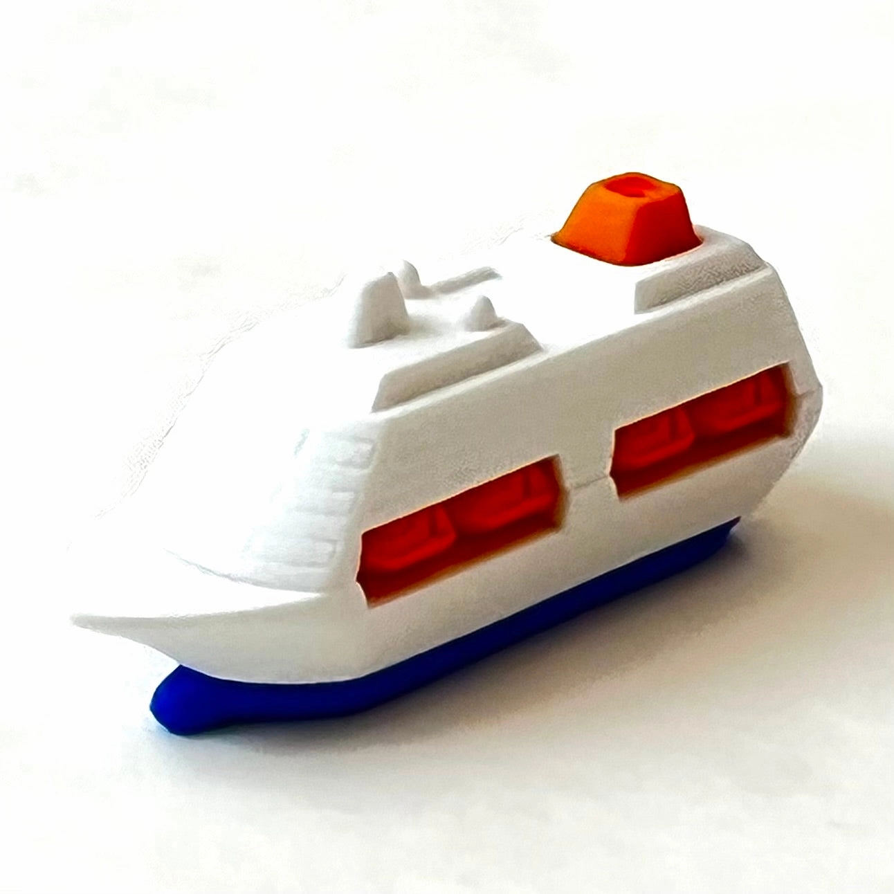 38136 AIRPLANE, HELICOPTER & CRUISE SHIP ERASERS-60