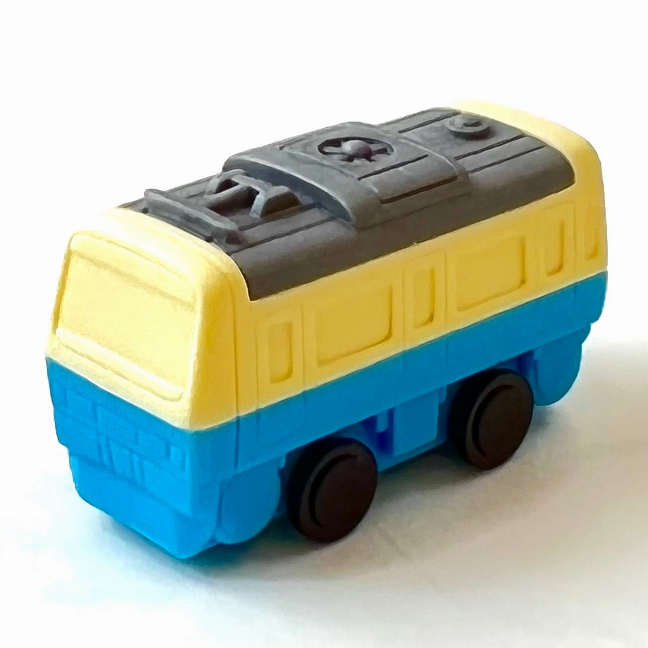 38136 AIRPLANE, HELICOPTER & CRUISE SHIP ERASERS-60