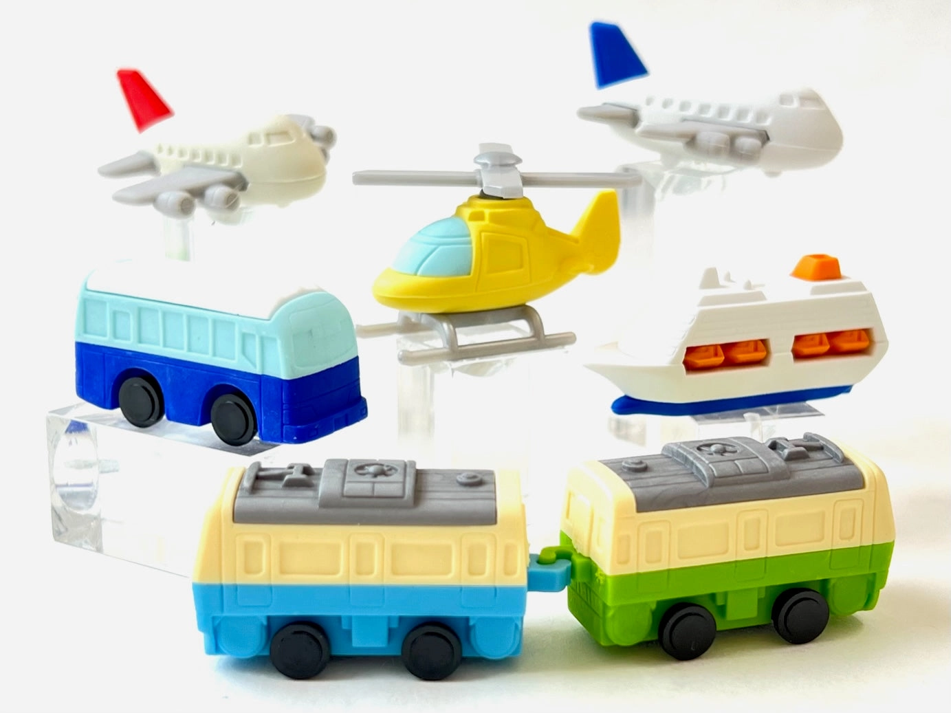 38136 AIRPLANE, HELICOPTER & CRUISE SHIP ERASERS-60