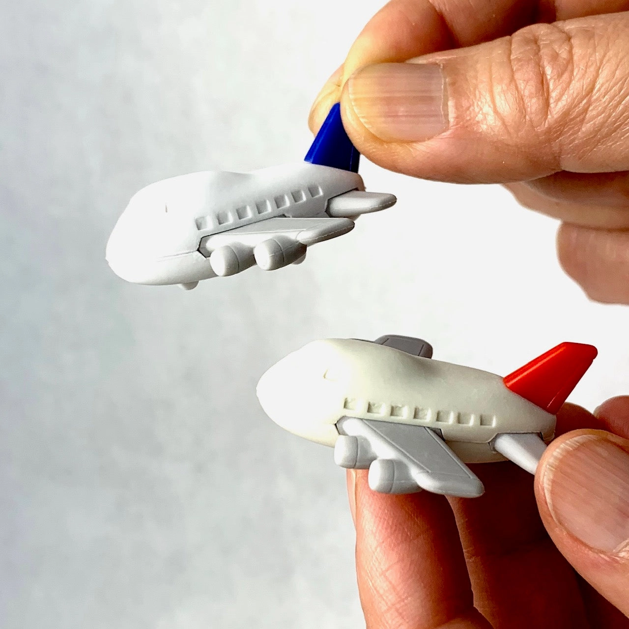 38136 AIRPLANE, HELICOPTER & CRUISE SHIP ERASERS-60