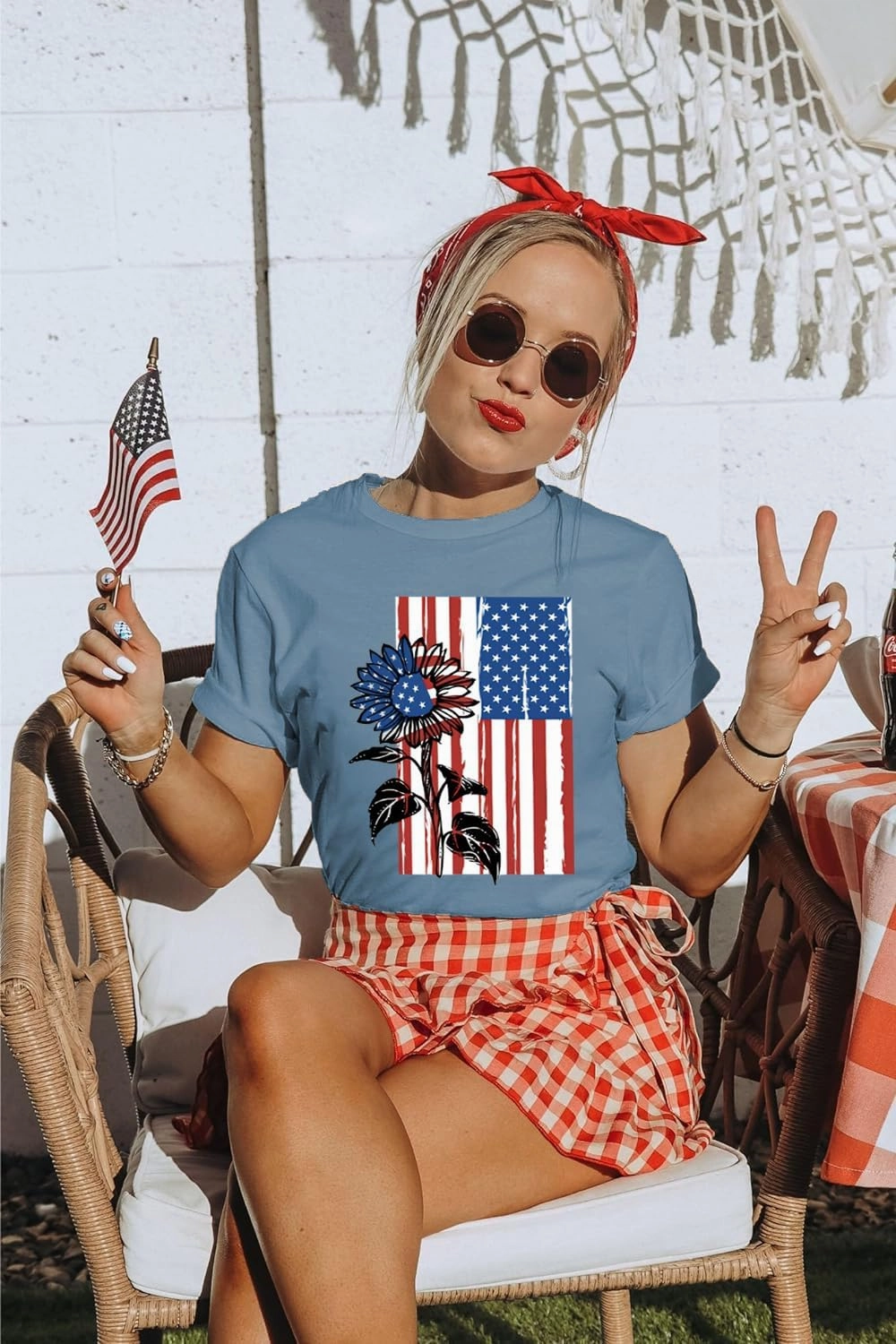 American Flag Graphic Tees for Women 4th of July Patriotic Shirts Cute Sunflower Short Sleeve Tops