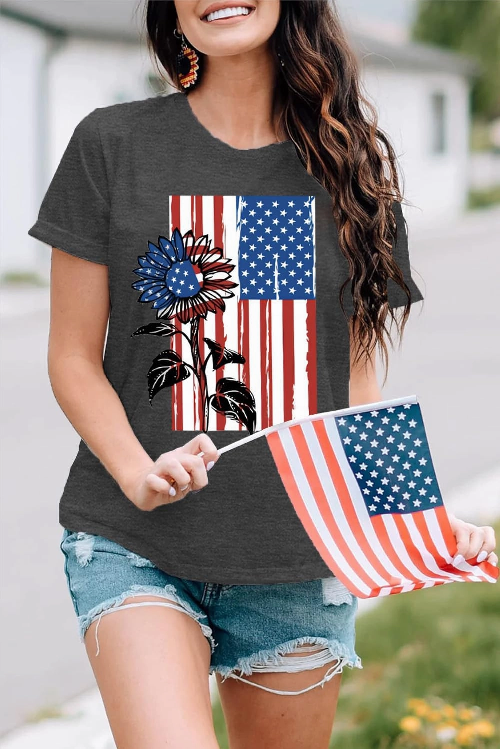 American Flag Graphic Tees for Women 4th of July Patriotic Shirts Cute Sunflower Short Sleeve Tops