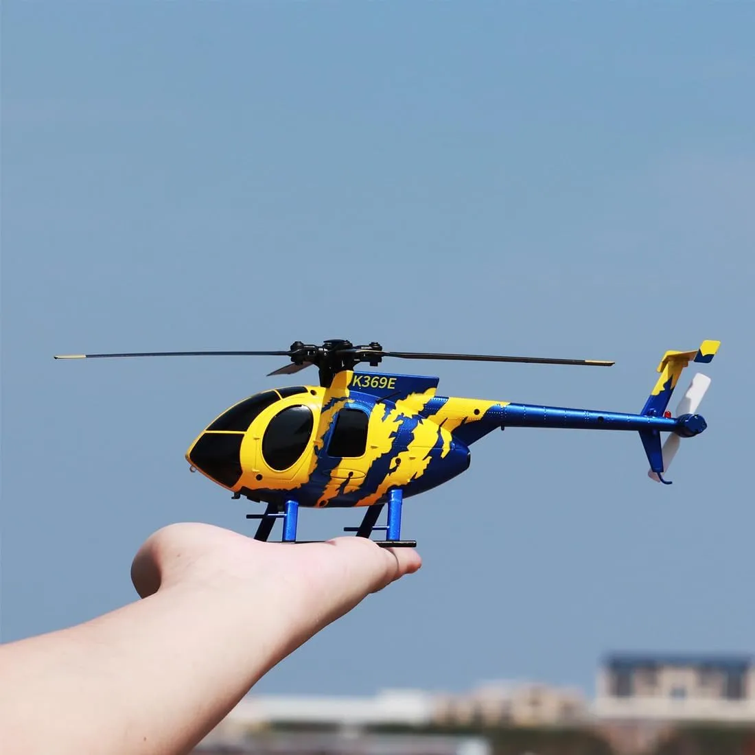C184 RC Helicopter with 6-Axis Gyro, 2.4G 4CH Single-Propeller RC Helicopter with Altitude Hold & Optical Flow Positioning (Lightstream Version)