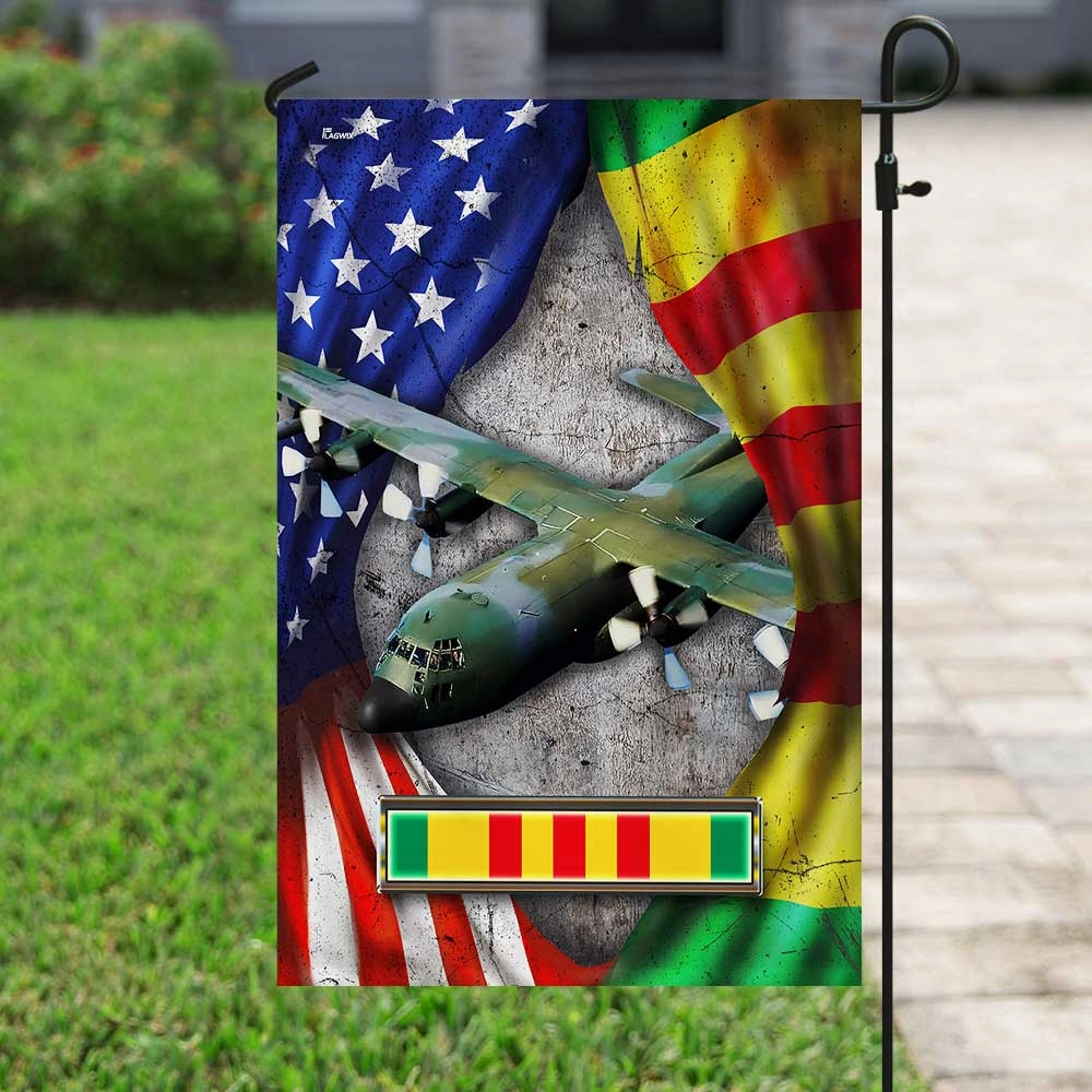 C-130 Helicopter Never Forget Vietnam War Flag DBD2687Fv4