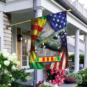 C-130 Helicopter Never Forget Vietnam War Flag DBD2687Fv4