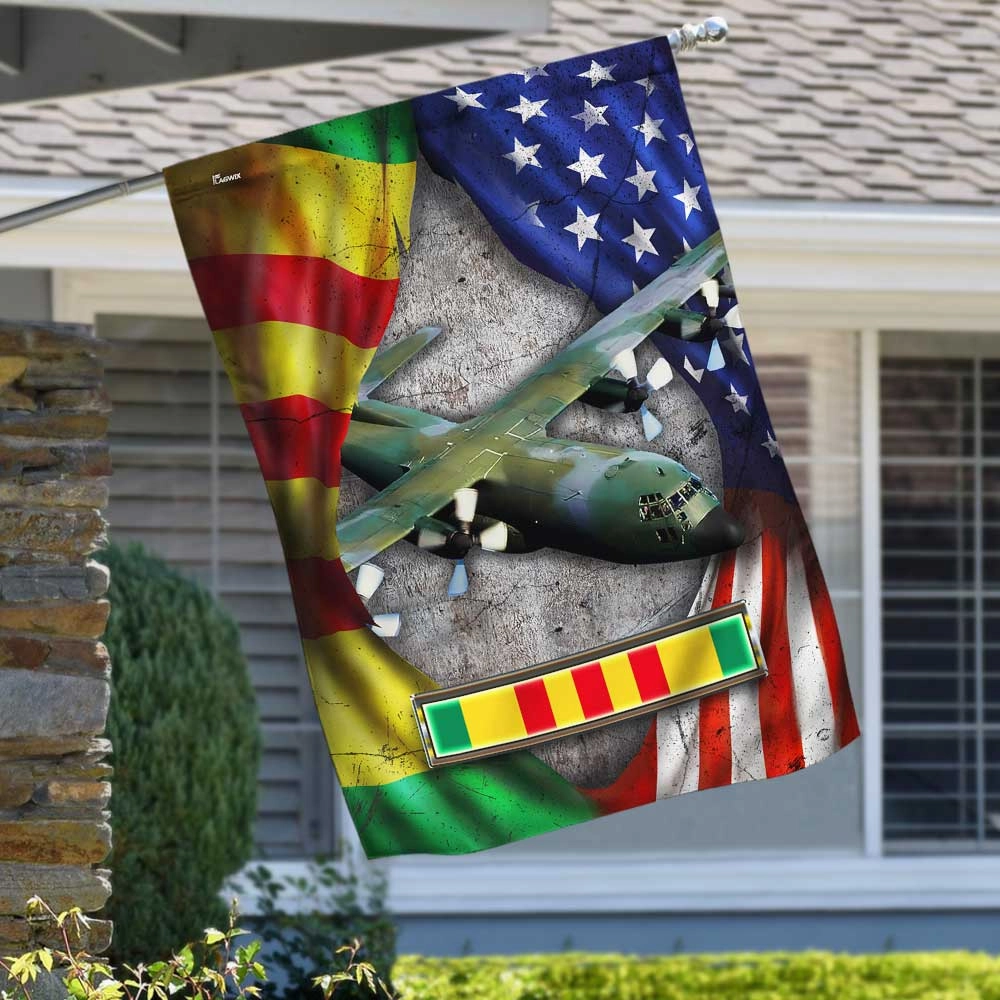C-130 Helicopter Never Forget Vietnam War Flag DBD2687Fv4