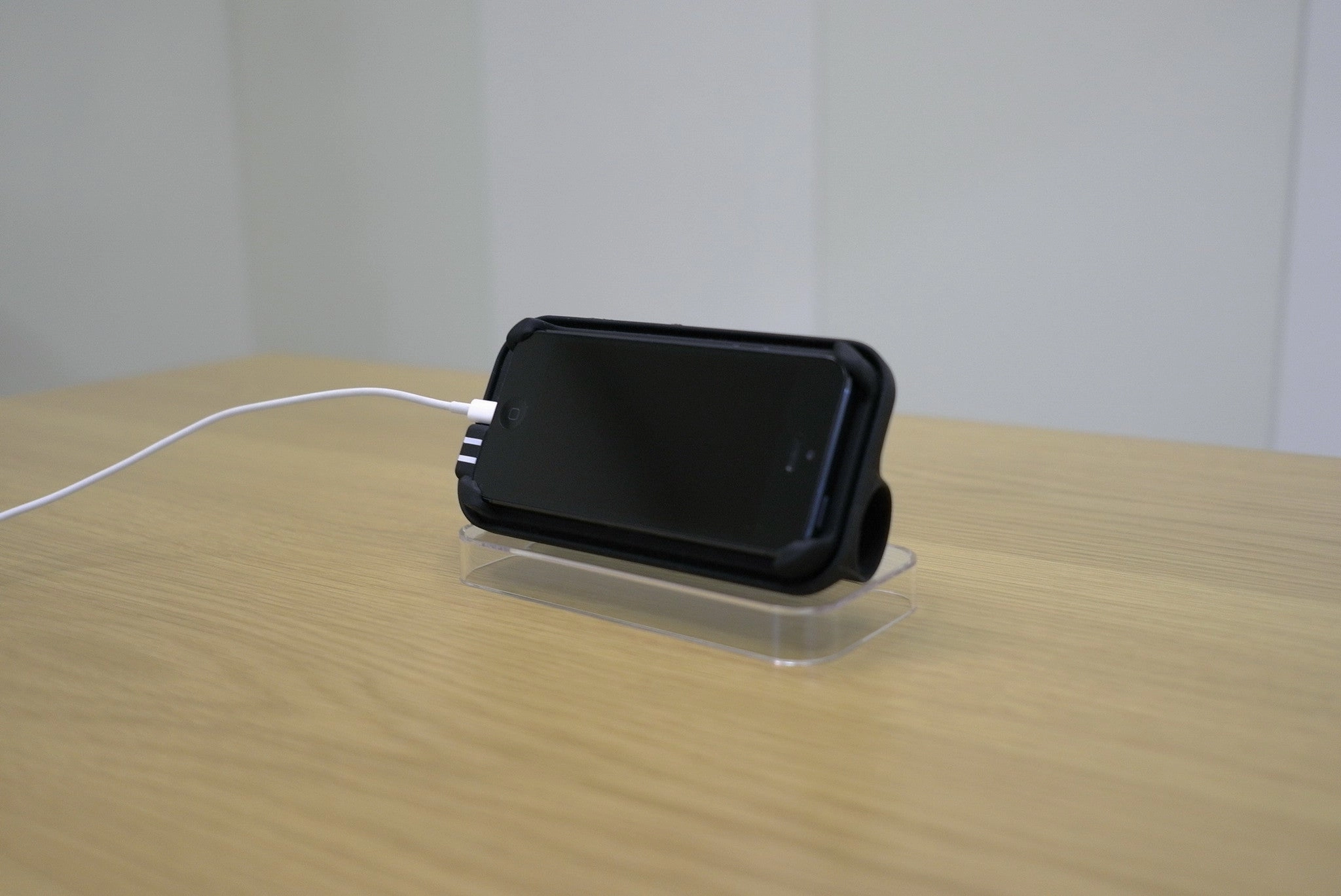 Choicee Triple S Smart Stand Speaker for iPhone 4/4S