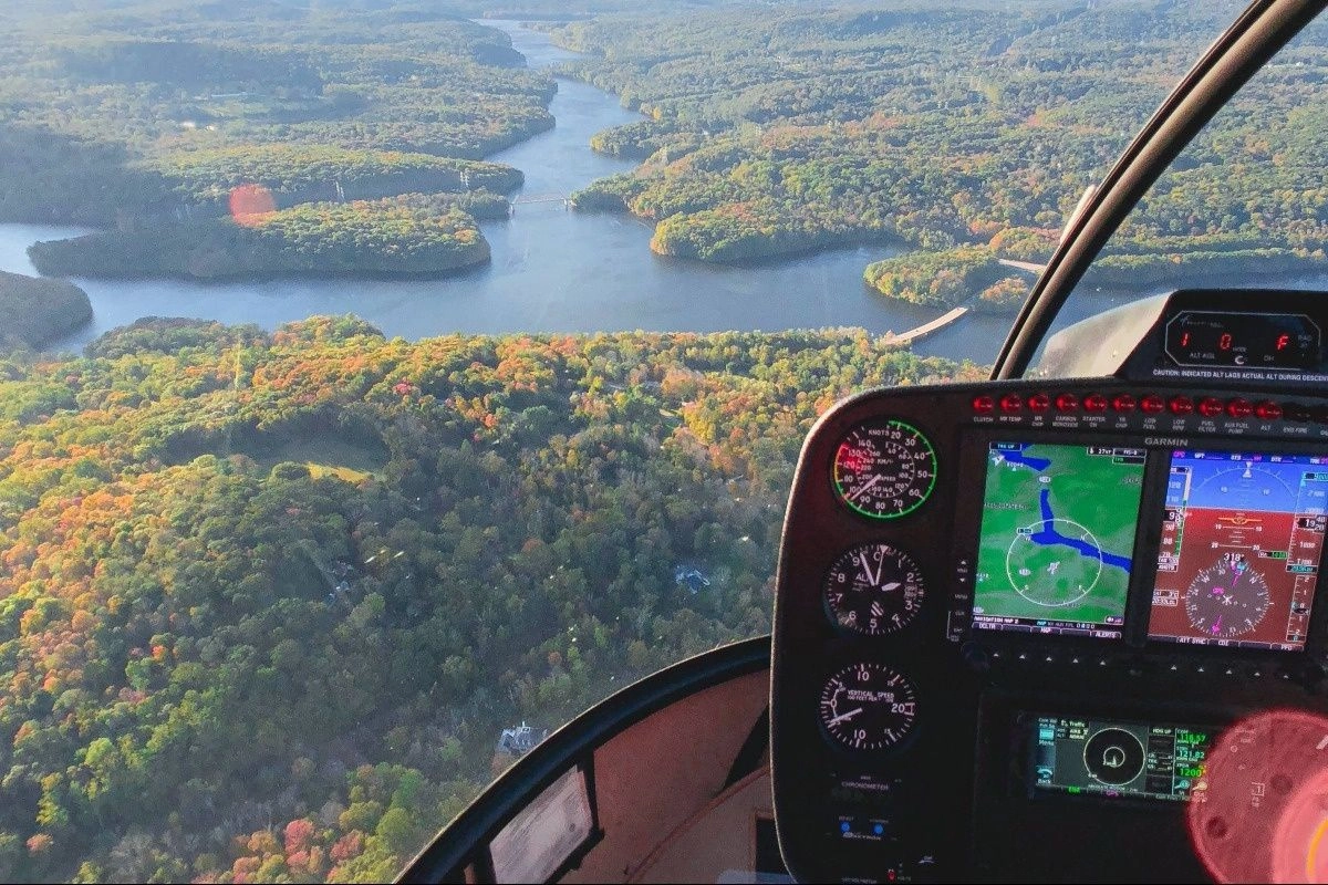 Couples Private Hudson Valley Fall Foliage Helicopter tour from Westchester