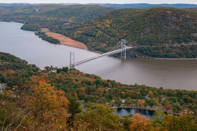 Couples Private Hudson Valley Fall Foliage Helicopter tour from Westchester