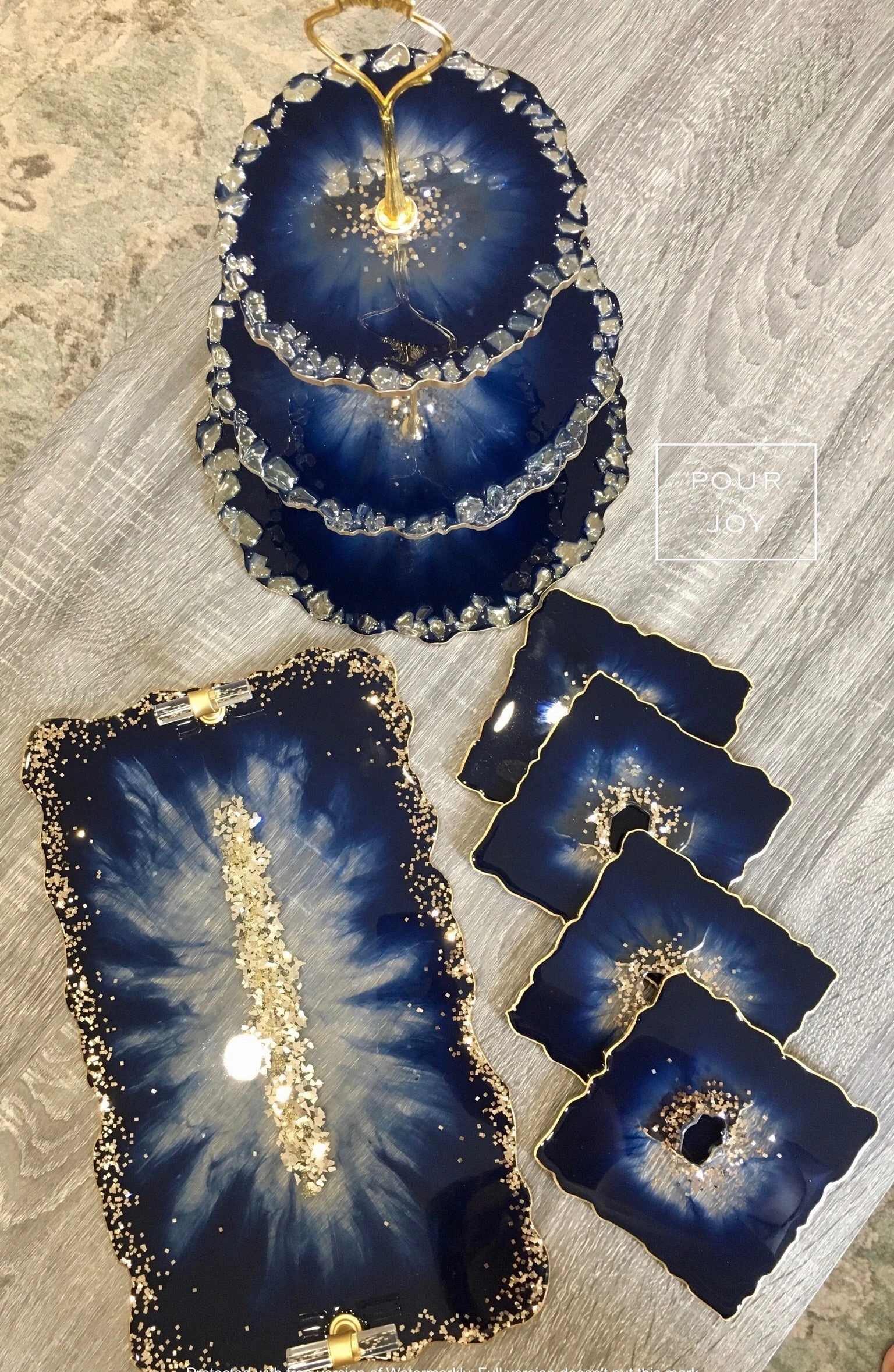 Deep Blue & Gold - Dinning Set - Resin, Gold Sparkles & Mirrors
