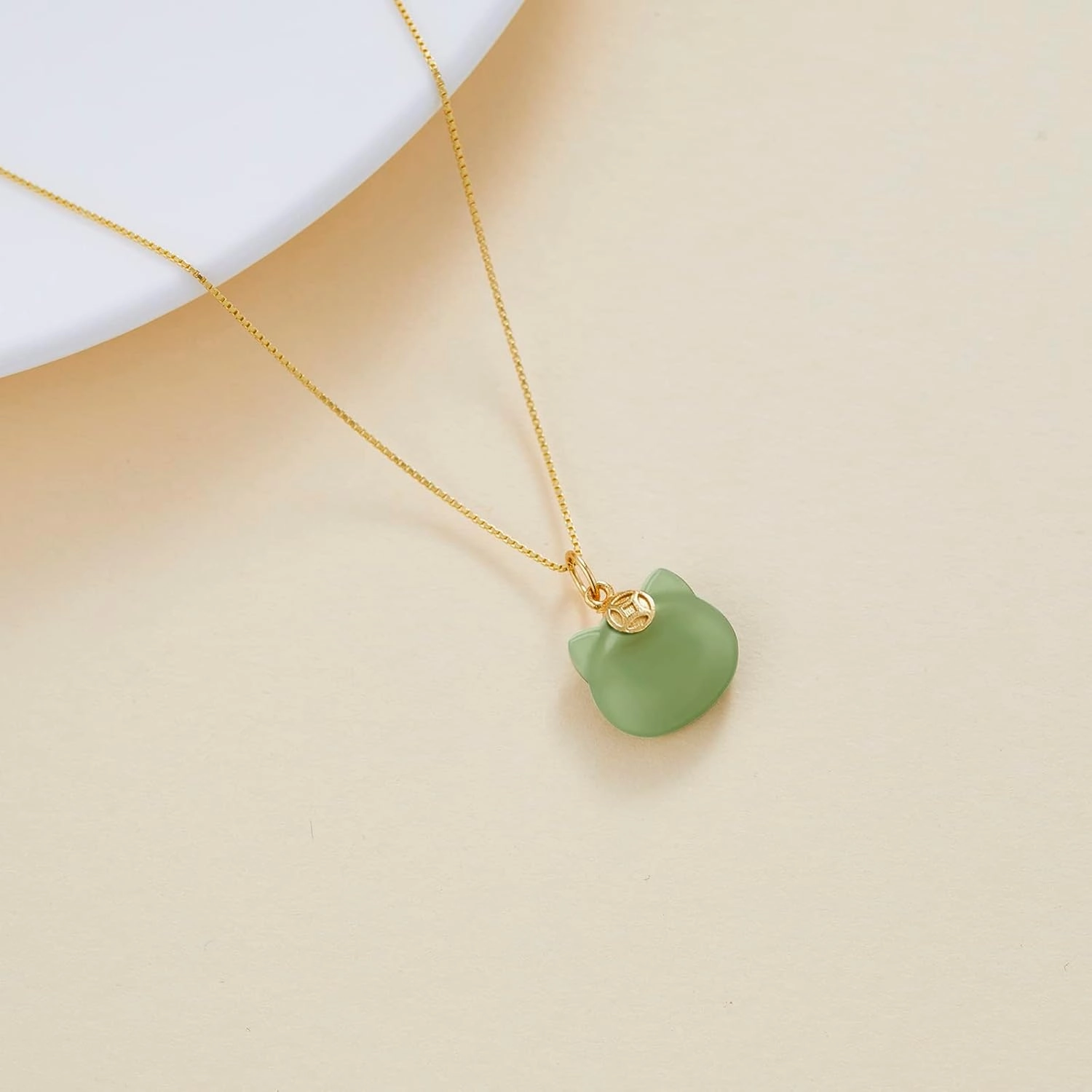 Green Natural Jade Necklace, Cat Shape Jade Pendant for Women, Jade Jewelry for Women Lucky presents for Women Lover (925 Sterling Silver with Gold Plated)