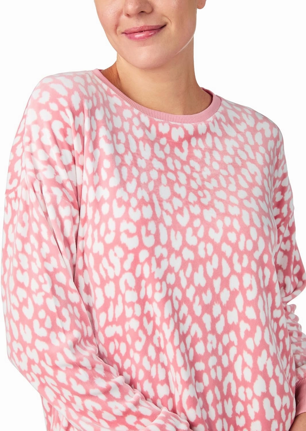kate spade Women's 2-Piece Long Sleeve Crew Neck Top & Jogger Pants Pajama Lounge Set, Stretch Velour, Drawstring Waist