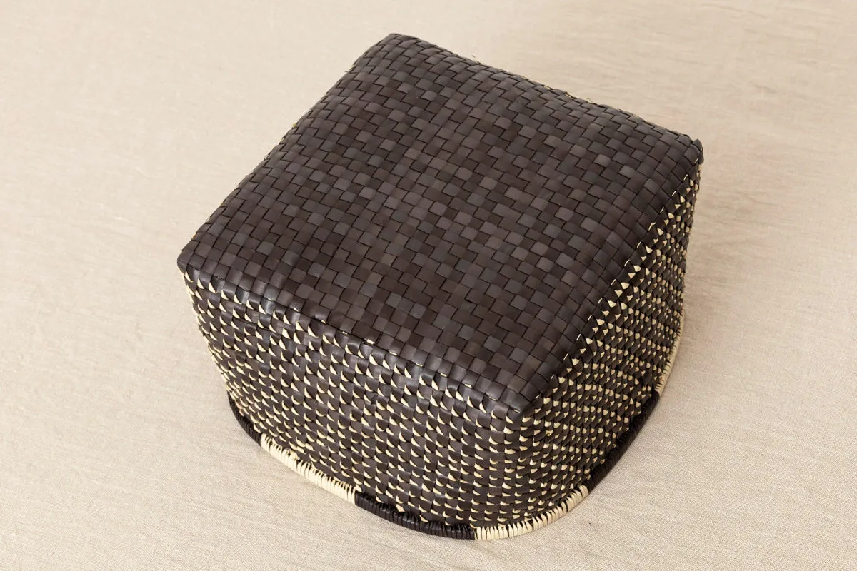 Kottan Open Basket “Black Natural” S, M, L / Palm leaf / IND 330917
