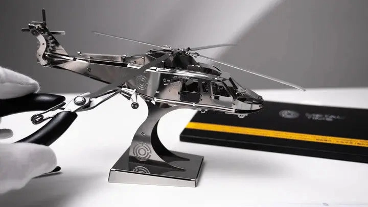 Lifting Spirit Helicopter Metal Model
