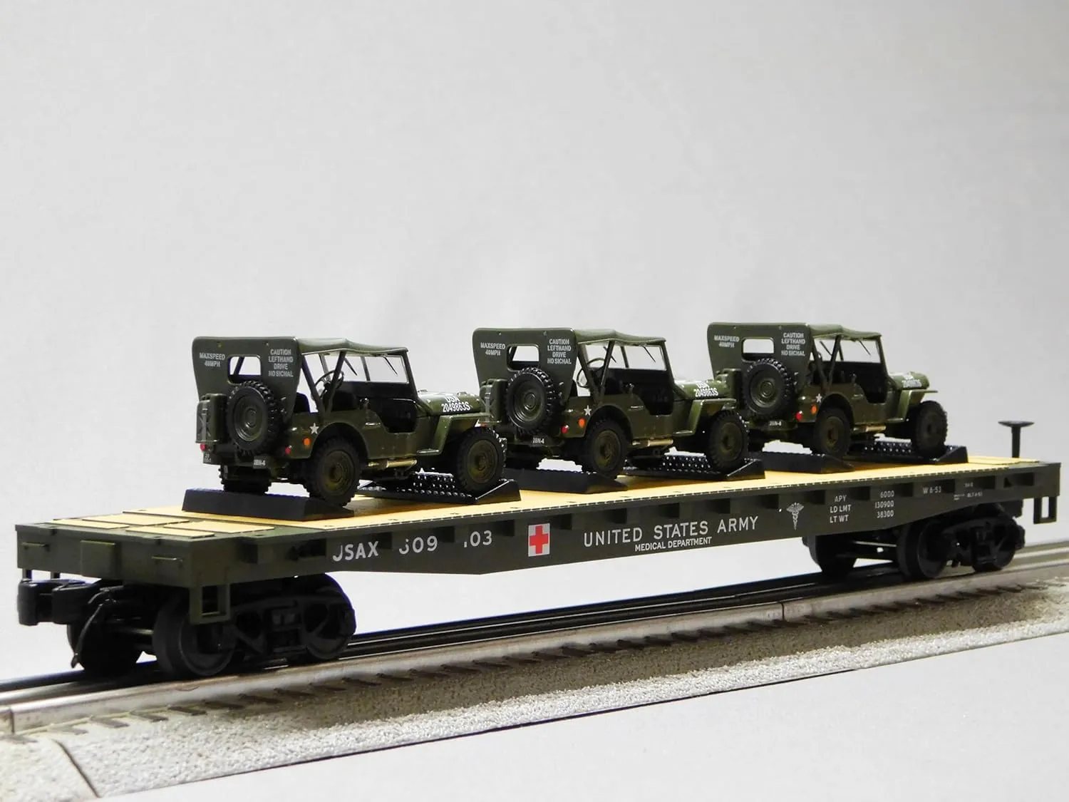 MTH Premier US Army Flat CAR W/Willy's Transport Jeeps O Gauge 20-92368 (20-92368B-609103)