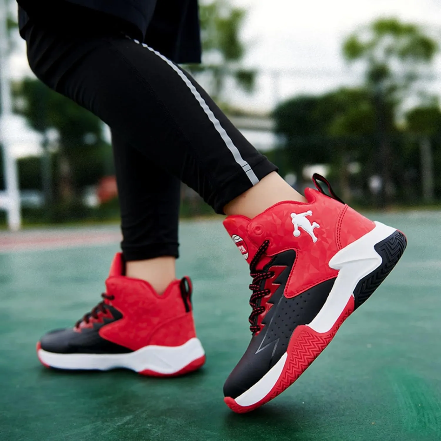 New Children's Non Slip Sports Basketball Shoes