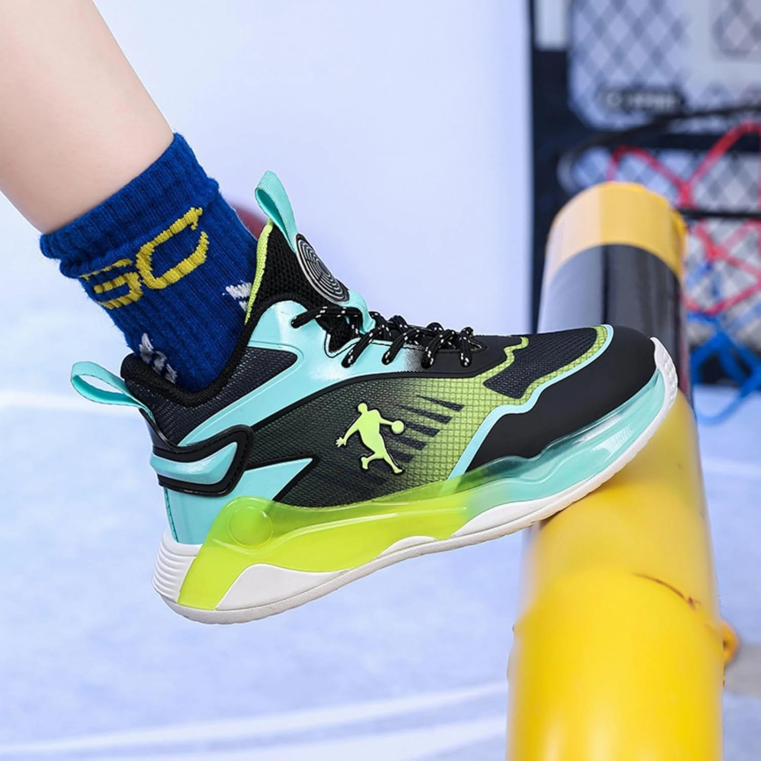 New Children's Non Slip Sports Basketball Shoes