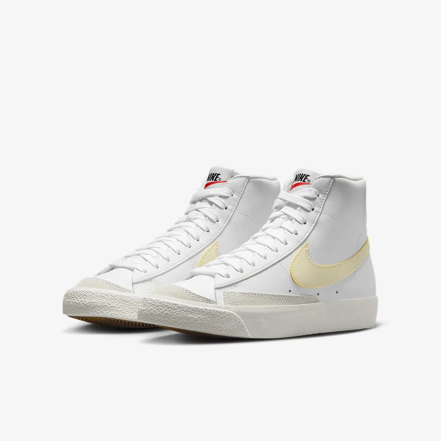 Nike Blazer Mid '77 Big Kids' Shoes (DA4086-130, White/Summit White/Sail/Alabaster)
