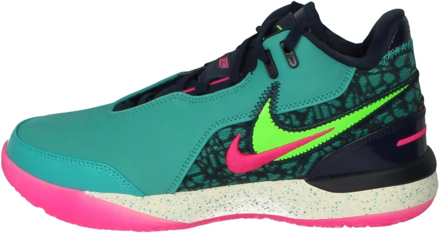 Nike Men's Modern