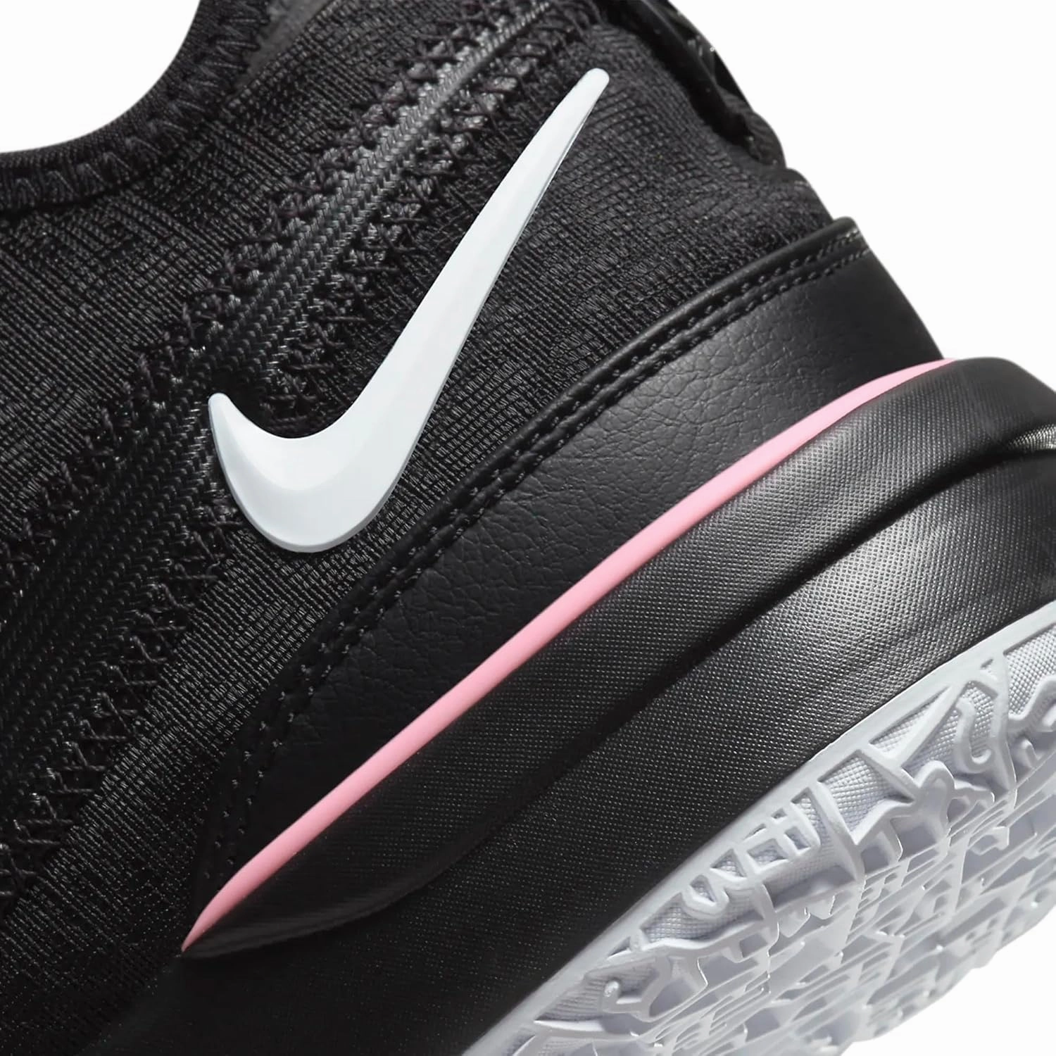 Nike Men's Modern