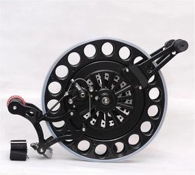 Outdoor Kite Reel Alloy Kite Strap Wheel 4-Speed Gear Wheel Disc Brake Kite Power Reel Outdoor Kite Winder for Medium&Large Kite Flying Accessories,Black Kite Reel