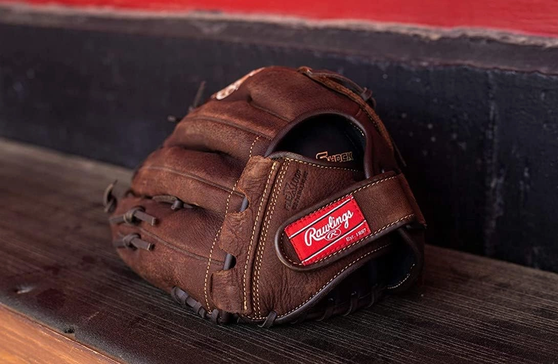 Rawlings | Player Preferred Adult Ball Glove | Baseball/Slowpitch Softball | Multiple Styles