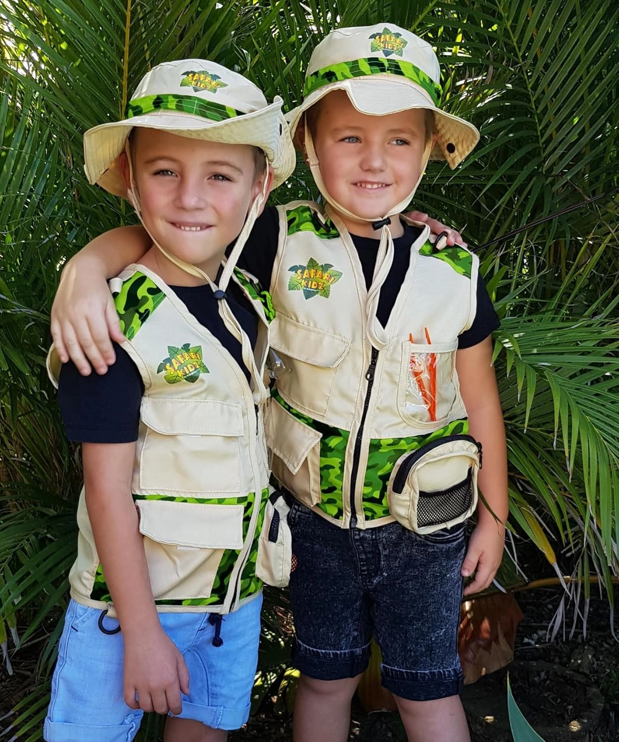 Safari Kidz Outdoor Explorer Kit - Children's Camouflage Cargo Vest and Hat Set (green)
