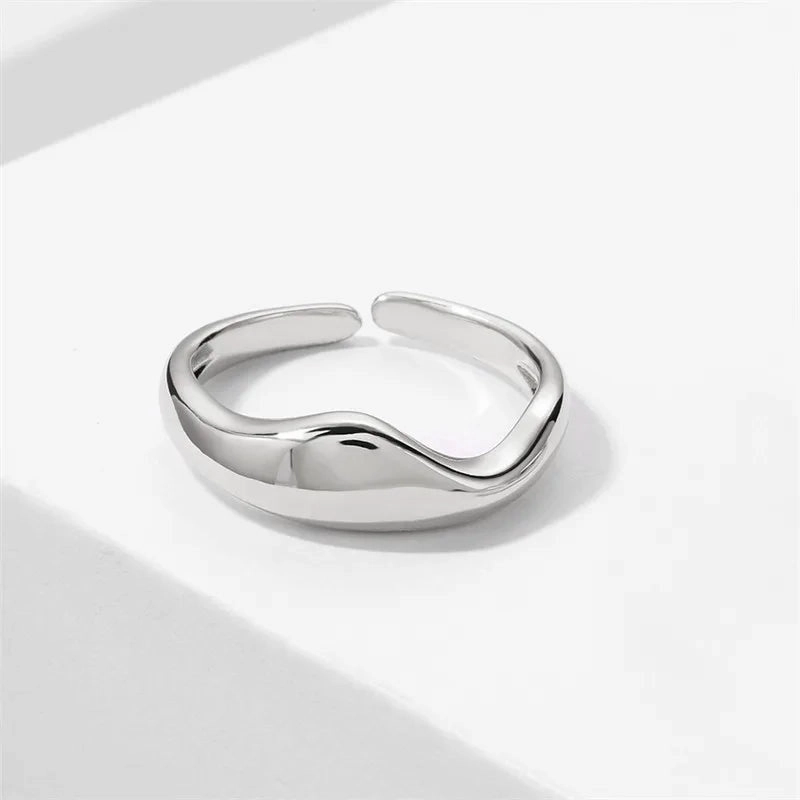 Silver Wave Ring – Adjustable Geometric Handmade Jewelry