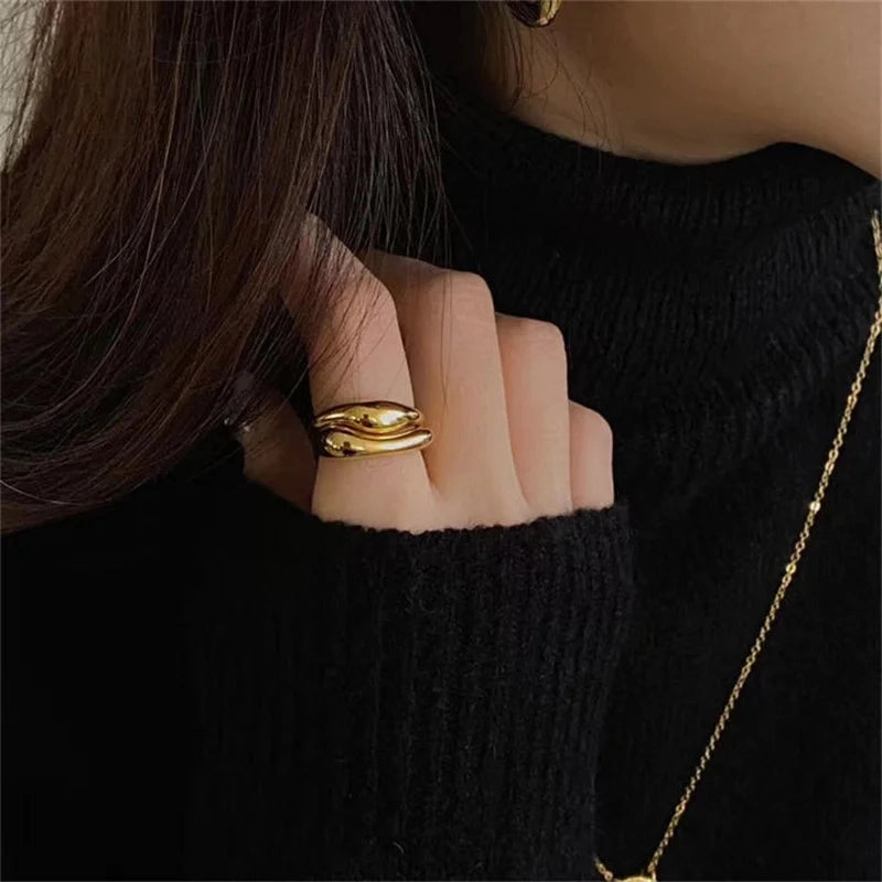 Silver Wave Ring – Adjustable Geometric Handmade Jewelry