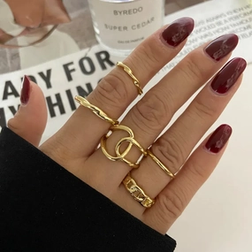 Simple Geometric Design Ring Set