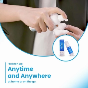 White Foam On-The-Go Clear Retainer Cleaner. Eliminates Bacteria, Whitens Teeth & Fights Bad Breath